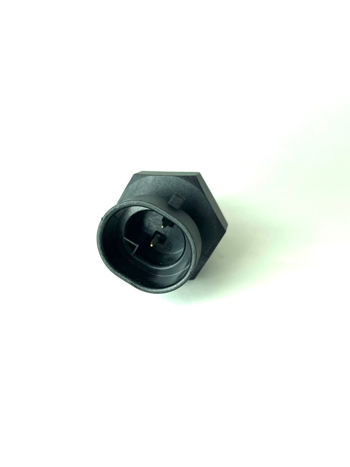 Z3946 - SENSOR DE VELOCIDADE - TRATOR - JOHN DEERE: AL204621
